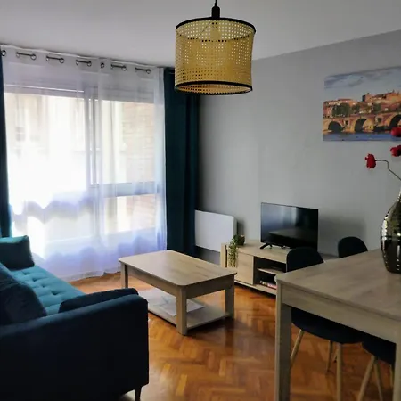 Apartment Lovely In The Heart Of *